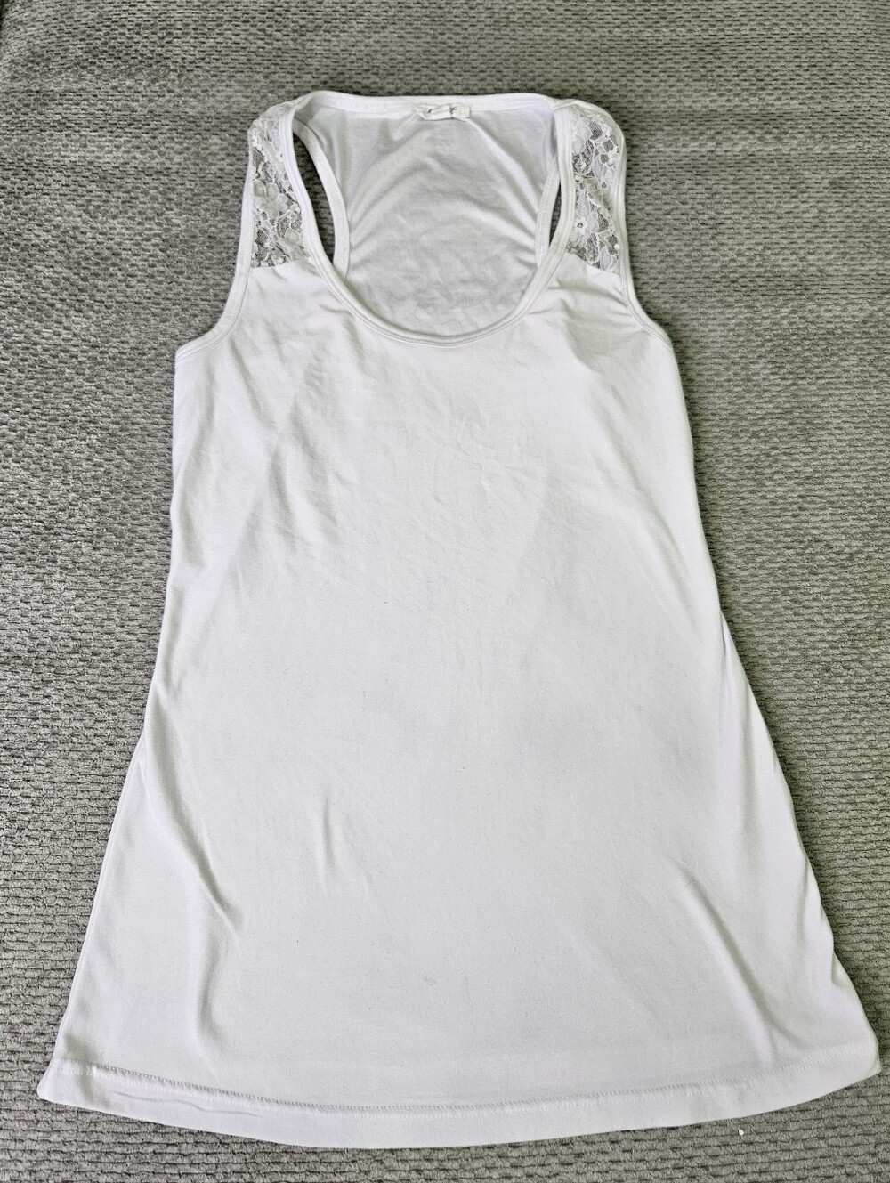 3/$15! White Tank Top With Lace Straps, Medium